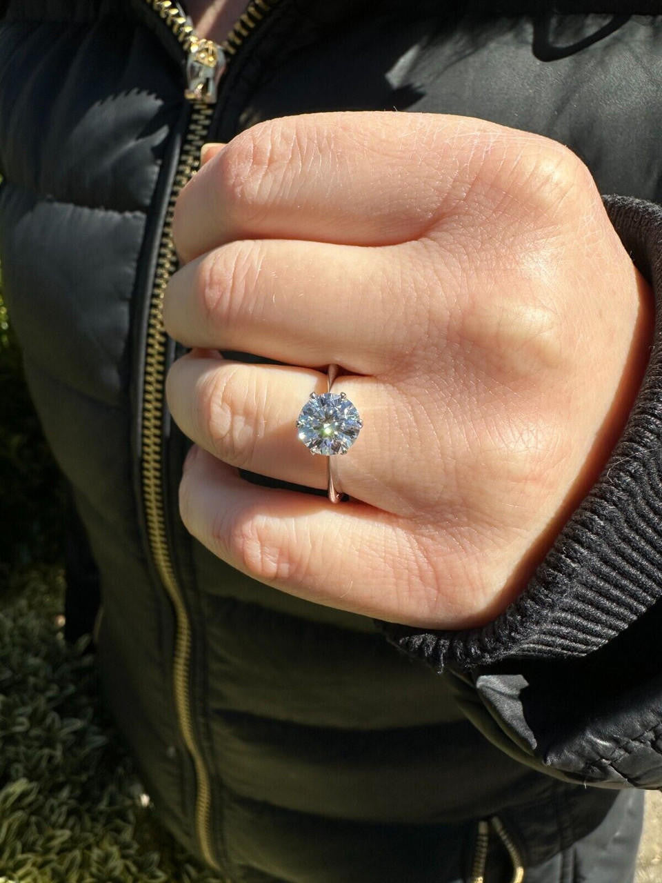 MOISSANITE Classic Solitaire Engagement Ring - 14k White Gold - 2ct
