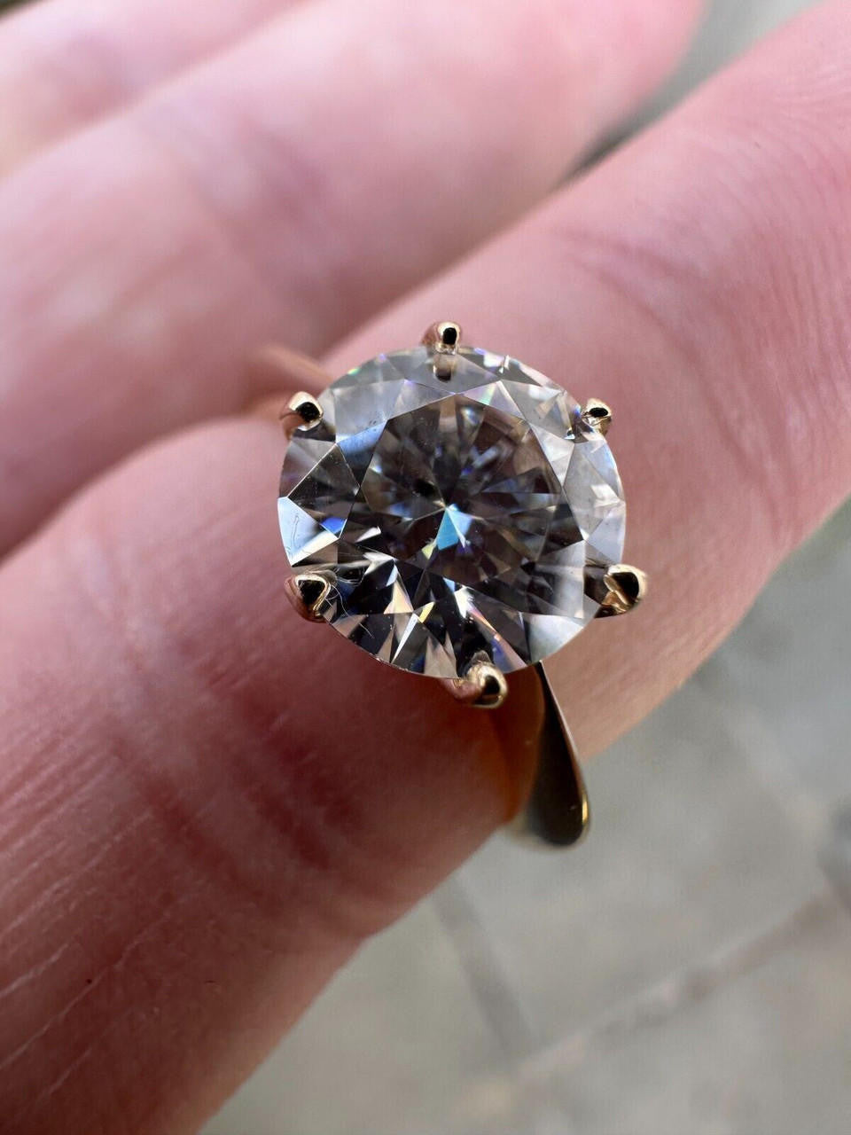 MOISSANITE Classic Solitaire Engagement Ring - 14k Yellow Gold - 2ct