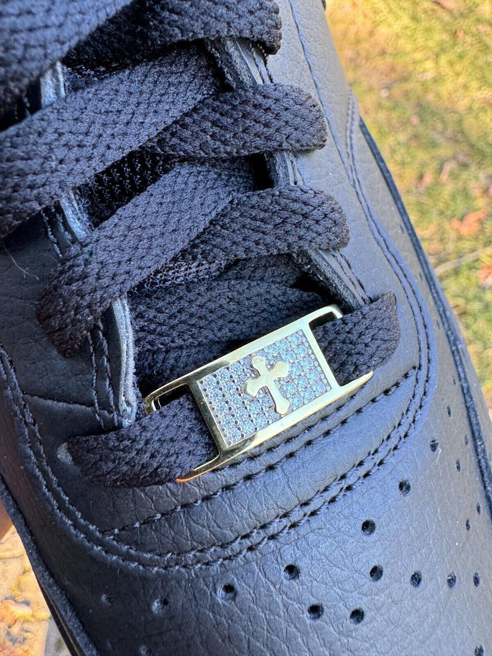 MOISSANITE Iced Out Cross Lace Locks - 14k Gold Vermeil Over 925 Silver - Great For All Sneakers: Nike Air Force 1, Jordans, & More