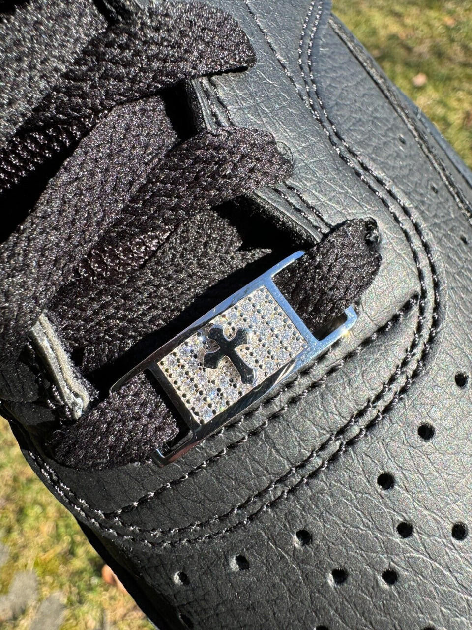 MOISSANITE Iced Out Cross Lace Locks - 925 Silver - Great For All Sneakers: Nike Air Force 1, Jordans, & More