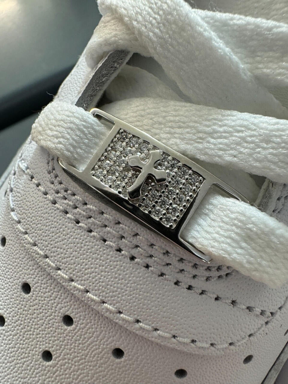 MOISSANITE Iced Out Cross Lace Locks - 925 Silver - Great For All Sneakers: Nike Air Force 1, Jordans, & More