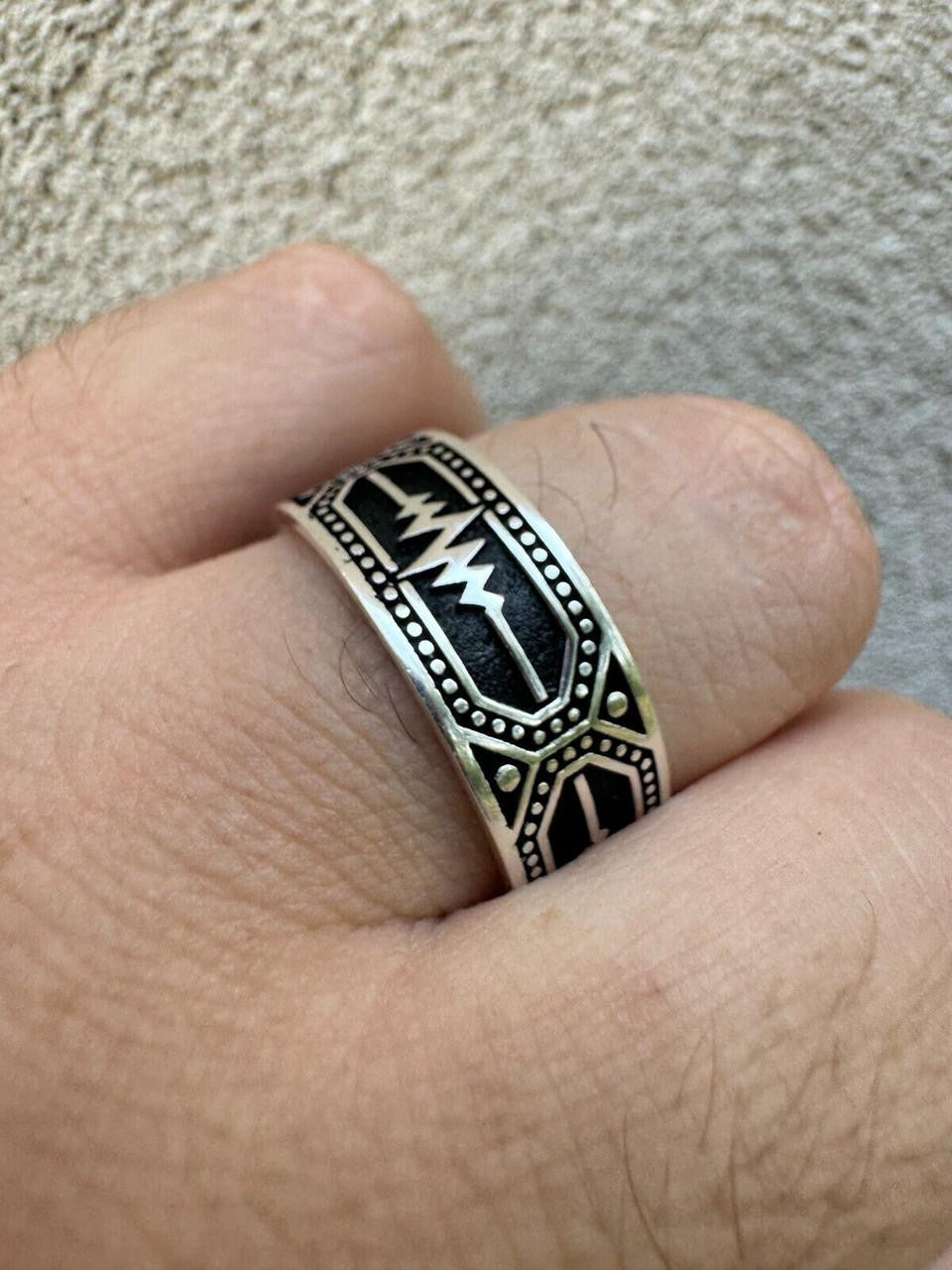 Eternal Love Heartbeat Pulse Eternity Band Ring - 925 Silver Oxidized - Plain