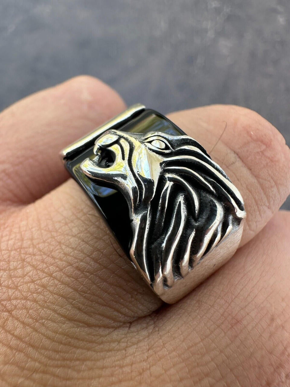 Nothern Spirits Wolf Ring - 925 Silver Oxidized - Plain