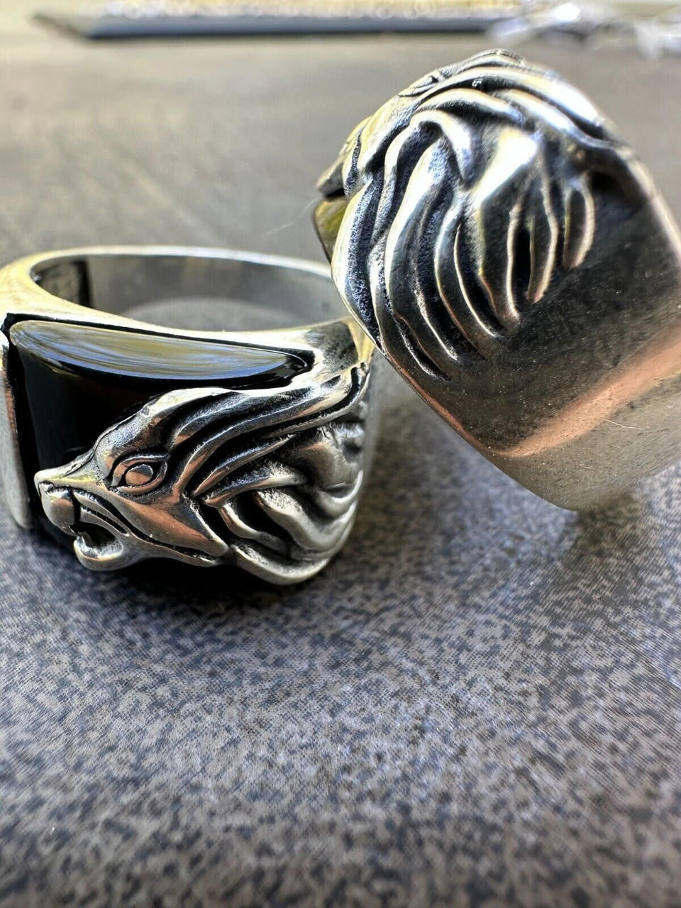 Nothern Spirits Wolf Ring - 925 Silver Oxidized - Plain