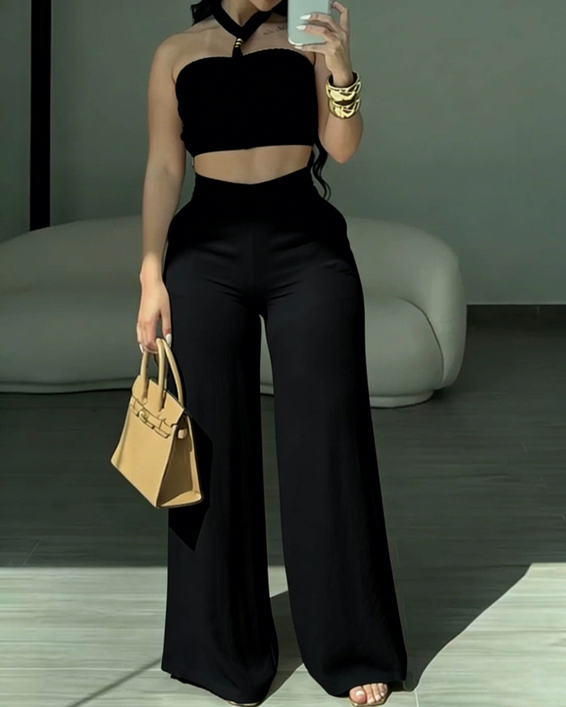 Conjunto Dos Piezas Top Halter Trenzado y Pantalón de Campana