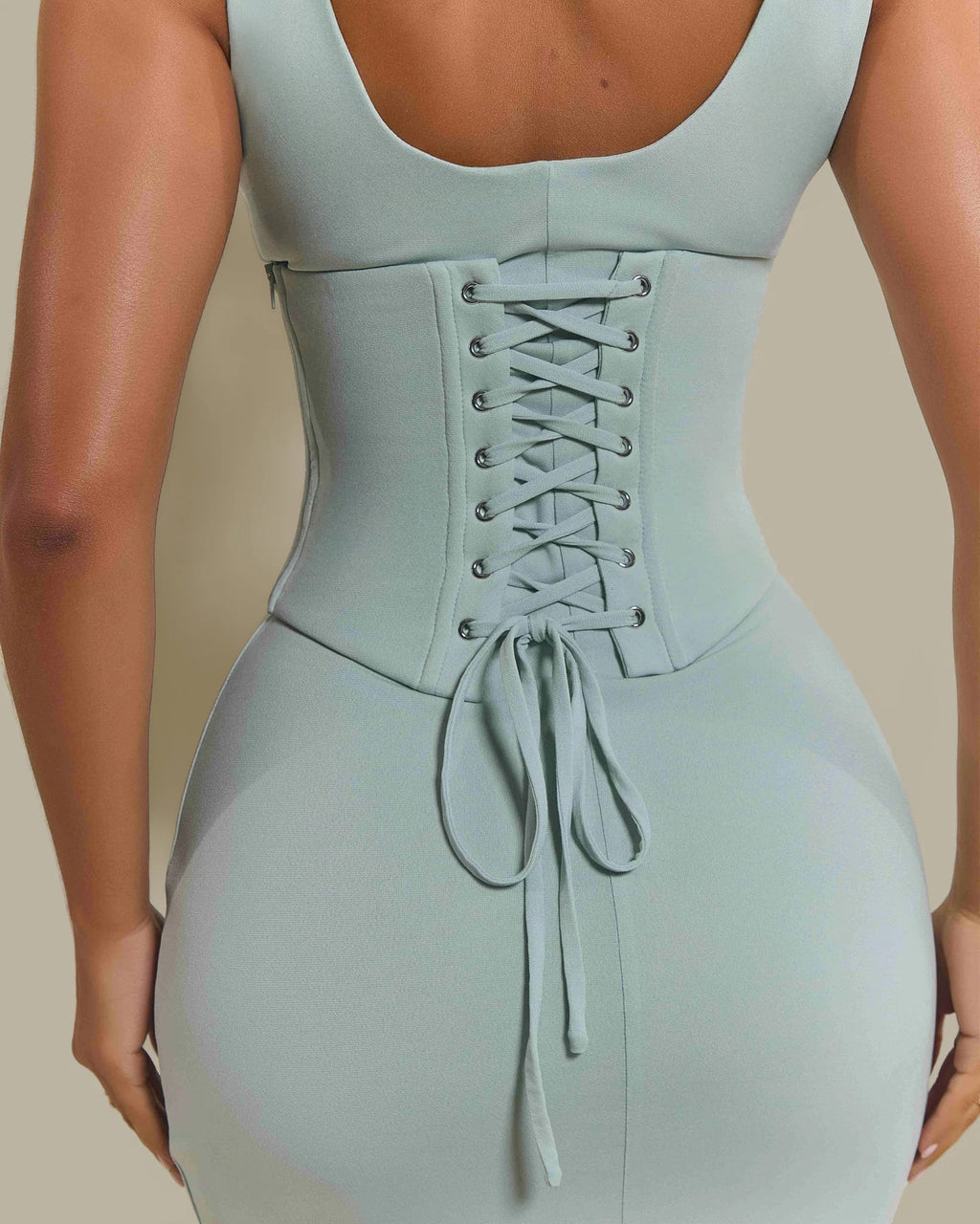 Vestido Largo con Corsé Moldeador Desmontable